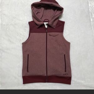 Burton Maroon vest!